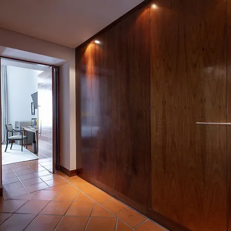 Hotel De La Granja 4*