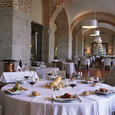 Szálloda De La Granja 4*