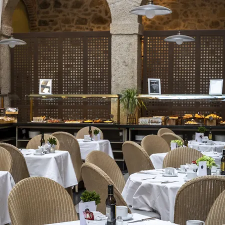 De La Granja Hotel