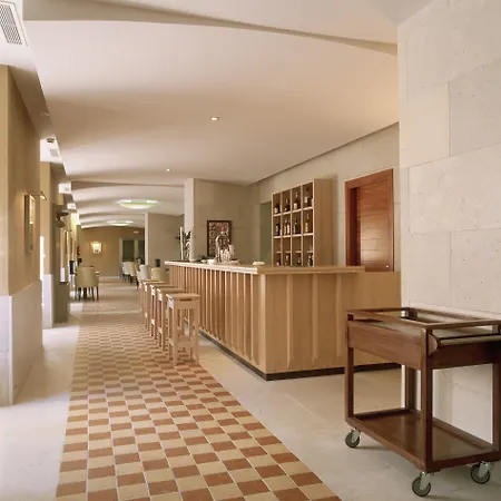 De La Granja Hotel 4*