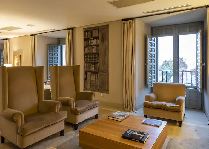 호텔 파라도르 드 라 그랑하