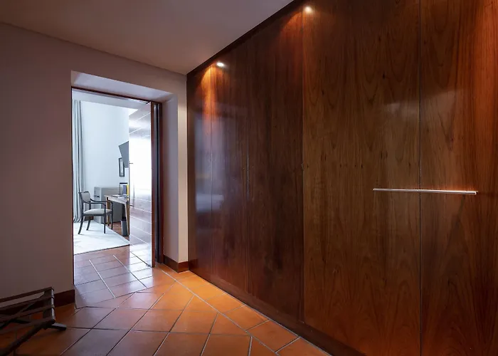 Hotel De La Granja 4*