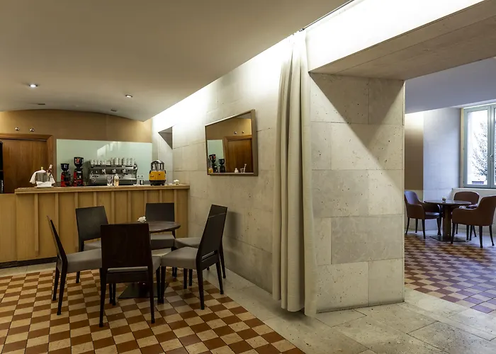 Hotel De La Granja 4*