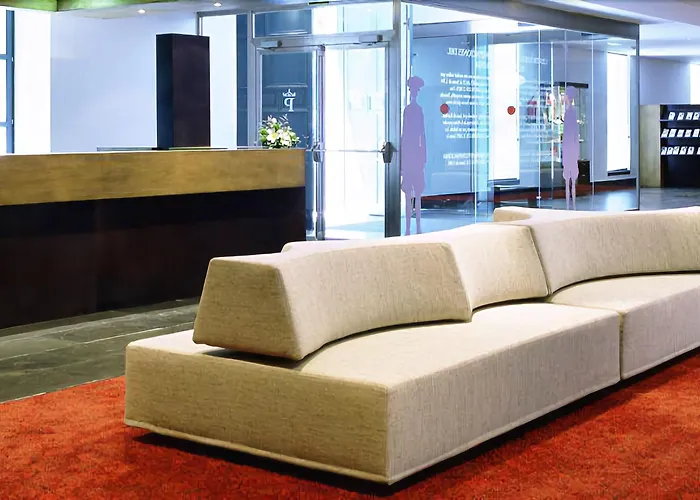 호텔 파라도르 드 라 그랑하 4*